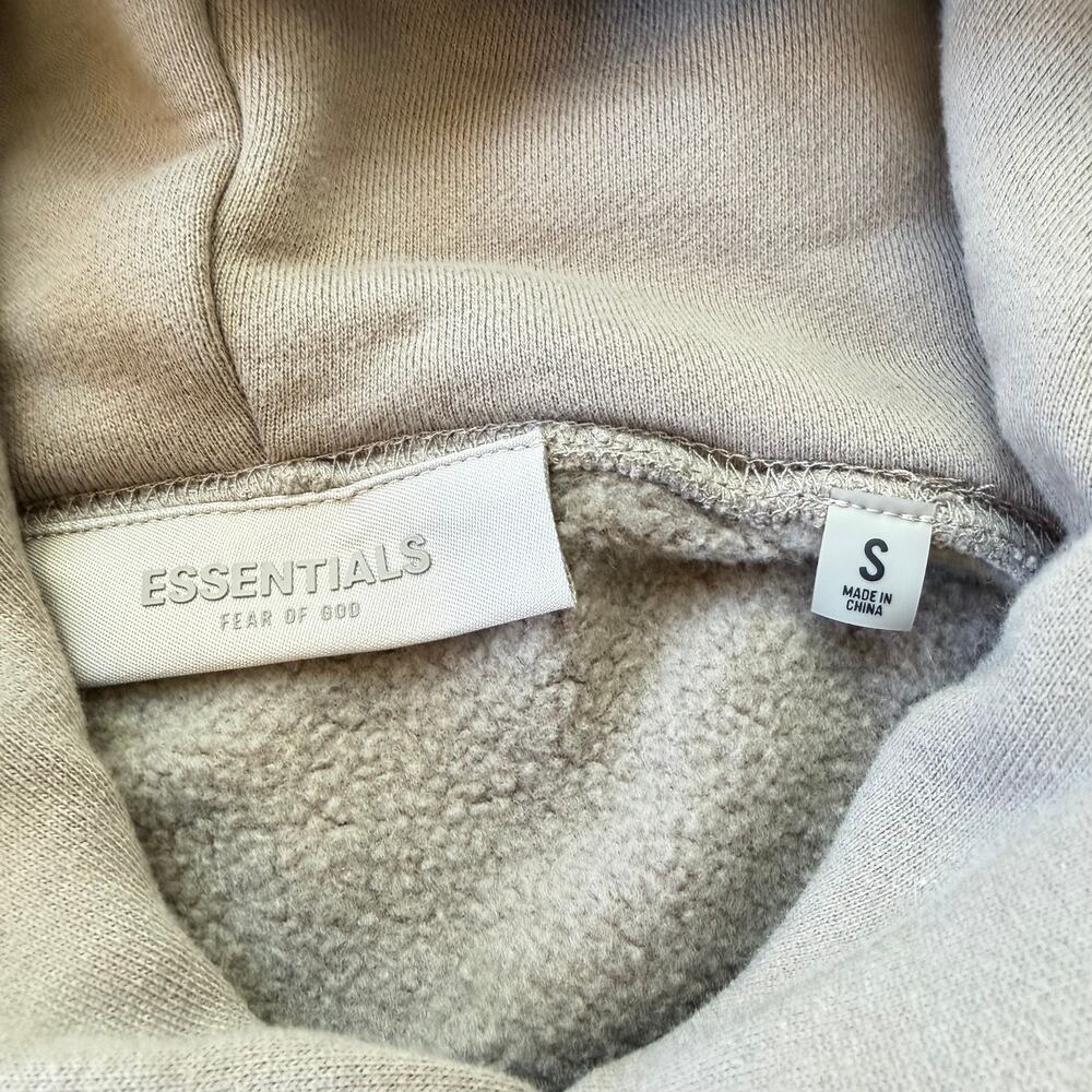 Fear of God Essentials Long Sleeve Sweatshirt Hoodie – Desert Taupe – Size Small - Picture 5 of 7